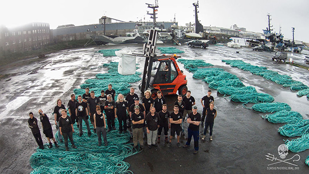 Adidas tênis materiais reciclados plástico oceano Primeknit sea shepard