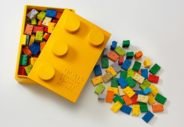 follow-the-colours-braille-bricks (1)