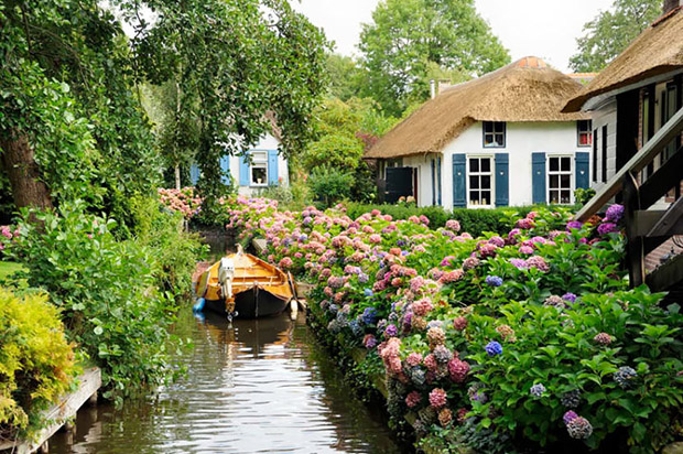 follow-the-colours-giethoorn-1