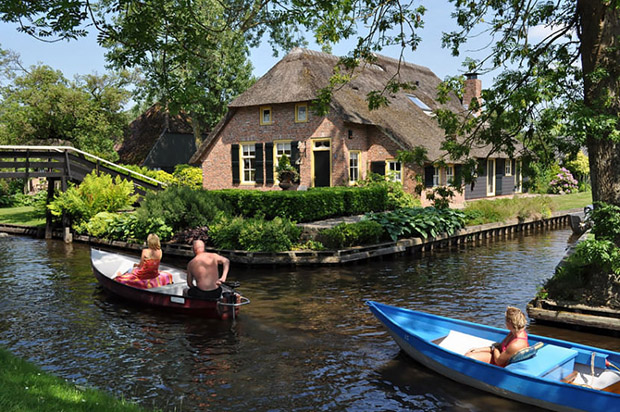 follow-the-colours-giethoorn-2