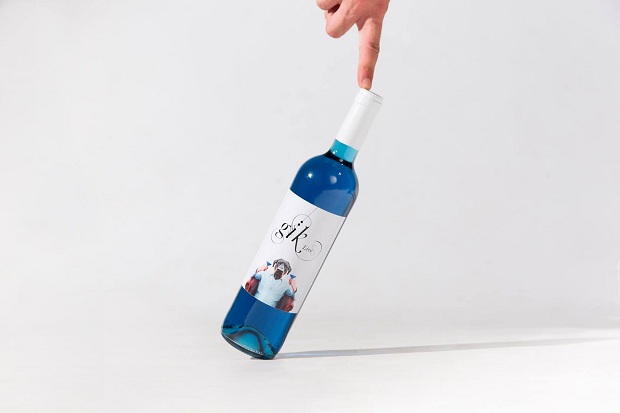 Gik empresa espanhola lança vinho azul, alternativa aos
