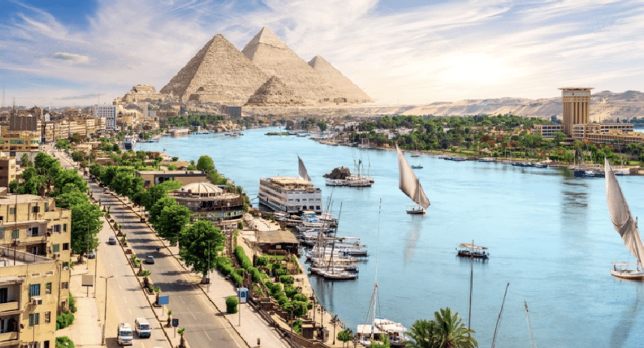 Pontos turísticos no Egito